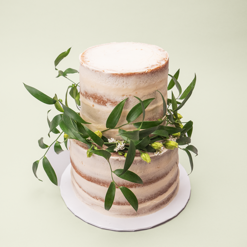 naked-style cake